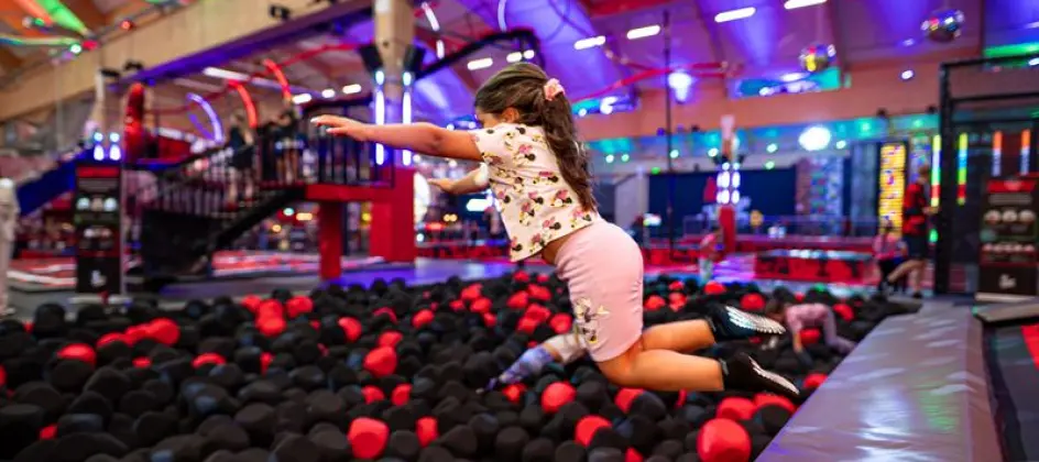 JumpYard startet in Deutschland: Erster Park eröffnet in Nürnberg